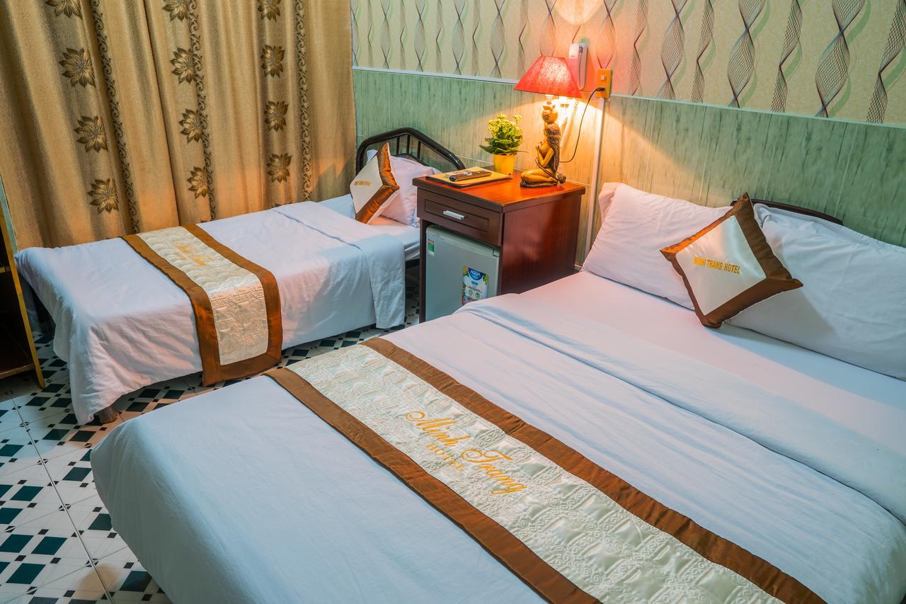 Minh Trang Hotel Hue Bagian luar foto